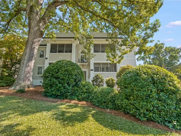 72 W End Blvd APT 2, Winston Salem, NC 27101