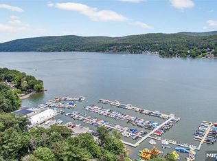 24 Gifford Rd, Hewitt, NJ 07421