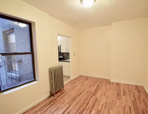 Rented by BRICK & GALO REALTY CORP | media 15