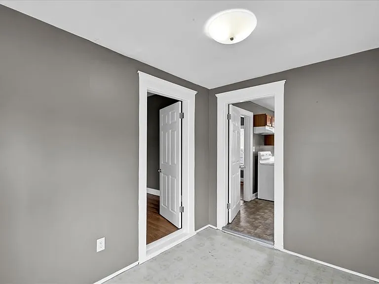 3220 Grant Ave — Photo 17