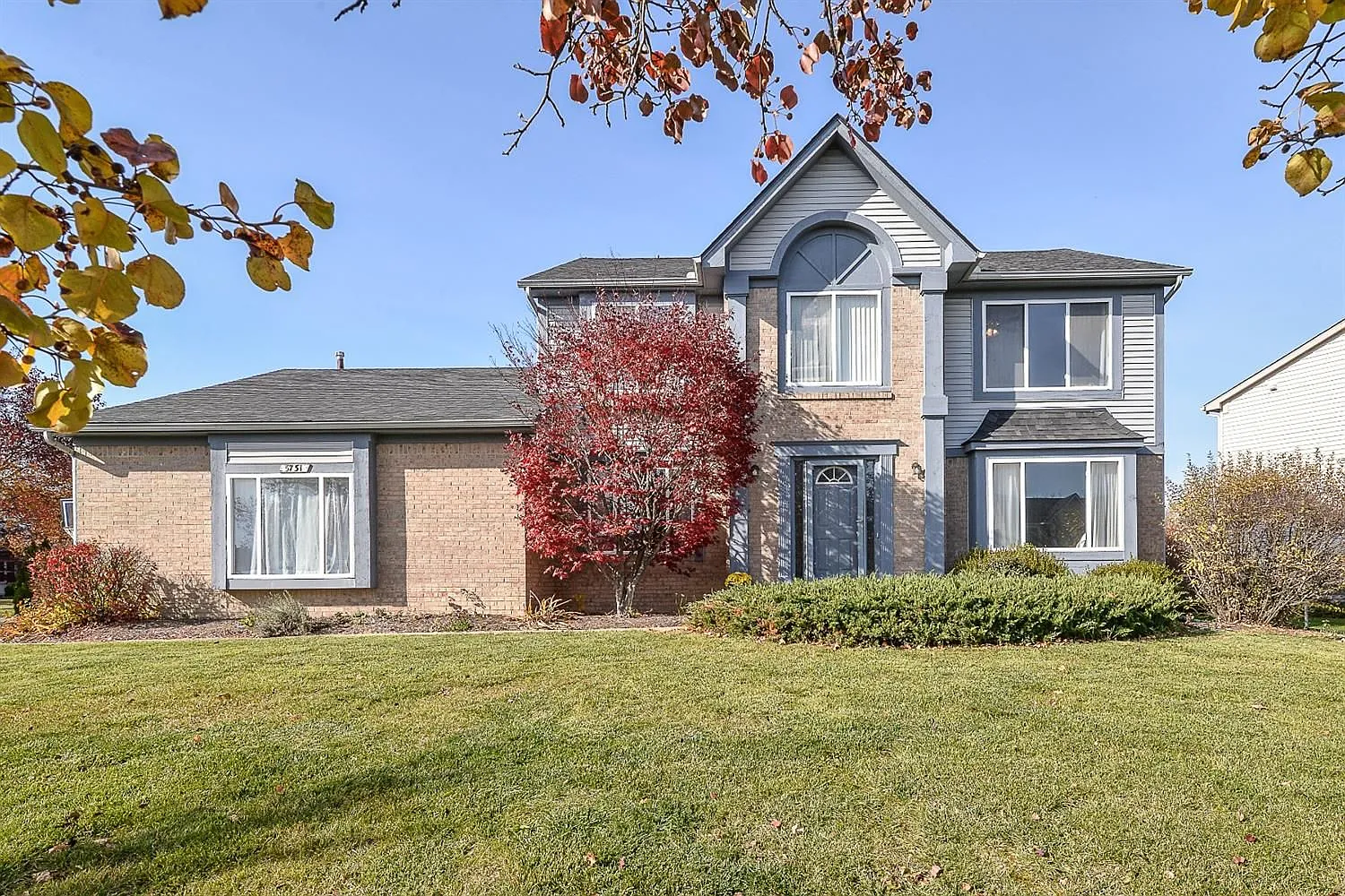 5731 Amber Way photo 1