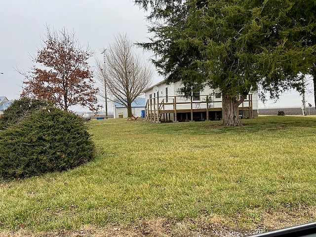 2nd image of 1368 N 1900 East Rd