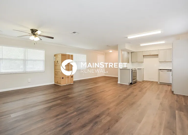 218 Buena Vista St — Photo 3