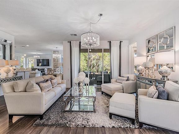 5th image of 8506 Eagle Brook Dr