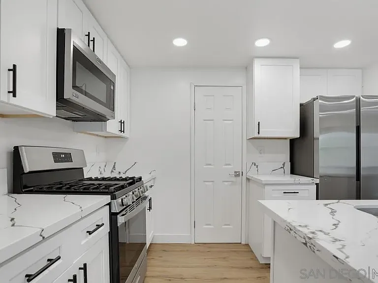 6968 Camino Amero — Photo 17