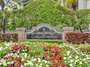 Carriage Homes, Parkland, FL 33067