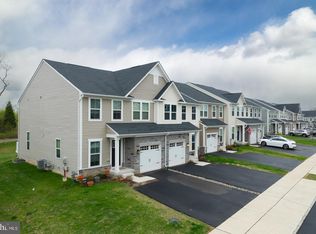 301 Sterling Dr, Norristown, PA 19401