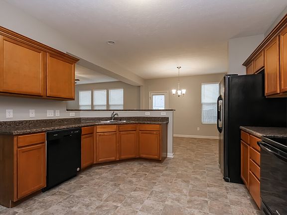 3rd image of 10599 Pollard Park