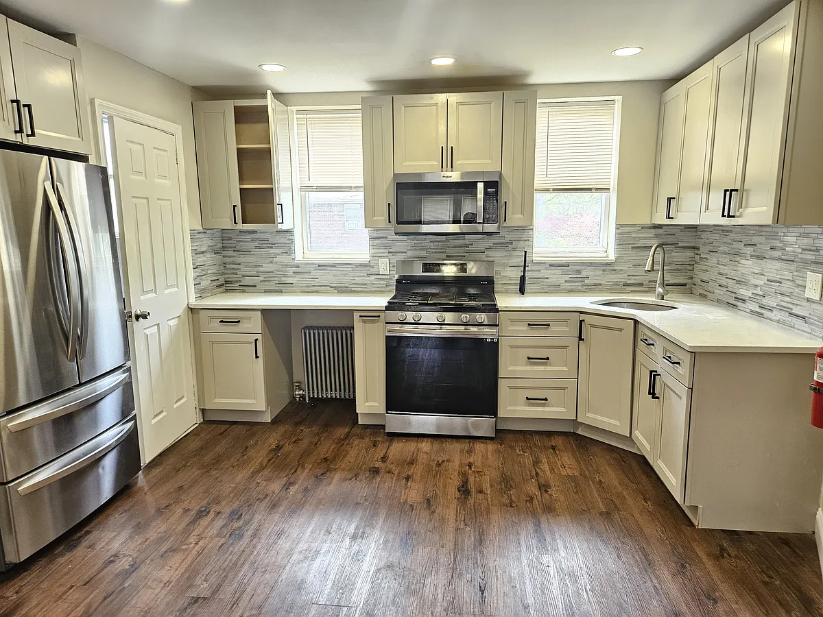 Building Photo - 500 Brinkerhoff Ave #2