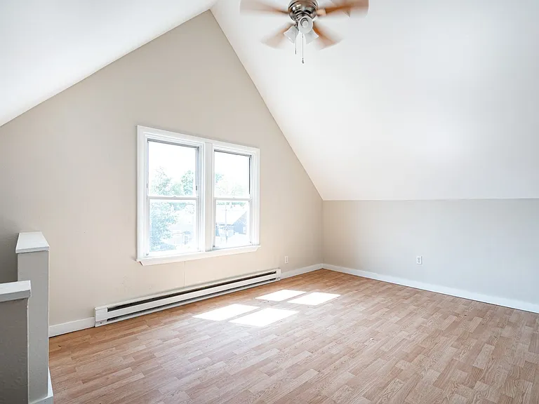 3315 N Holton St — Photo 17