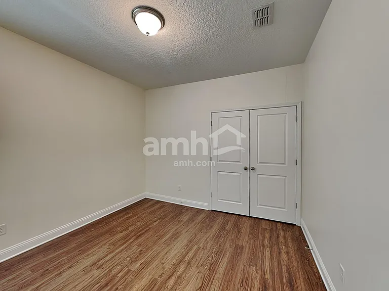 907 Sunny Stroll Dr — Photo 15