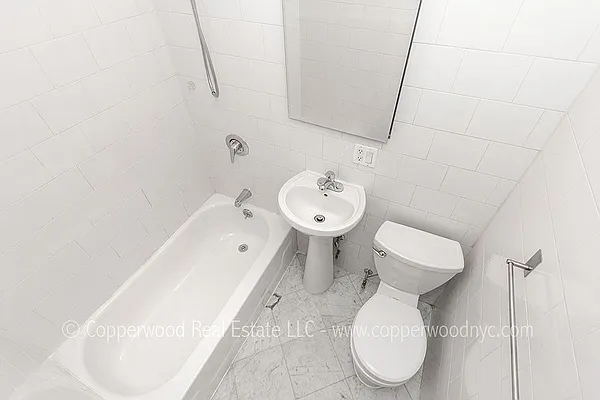 Rented by Copperwood Real Estate | media 10