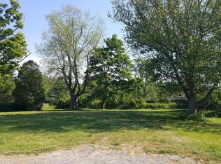 750 Polfus Dr, Benton Harbor, MI 49022