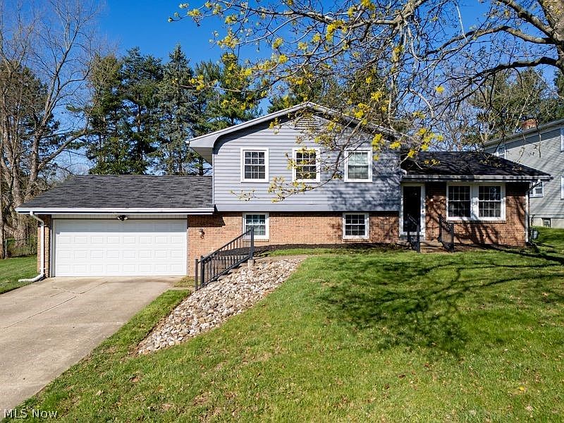 1st image of 1822 Evline Dr