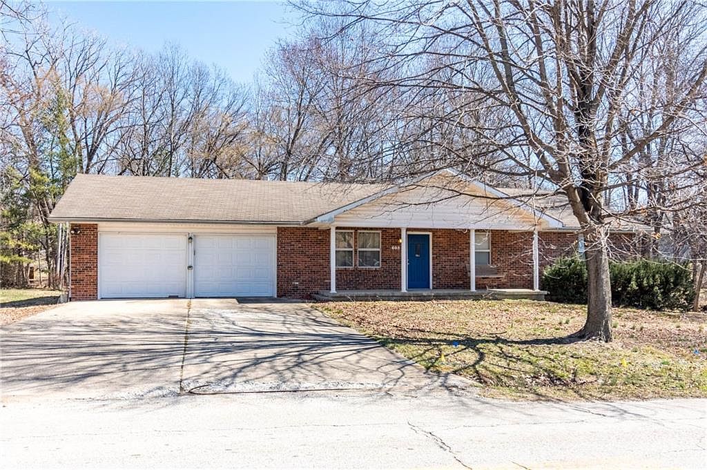 605 S Main St, Warrensburg, MO 64093 Zillow