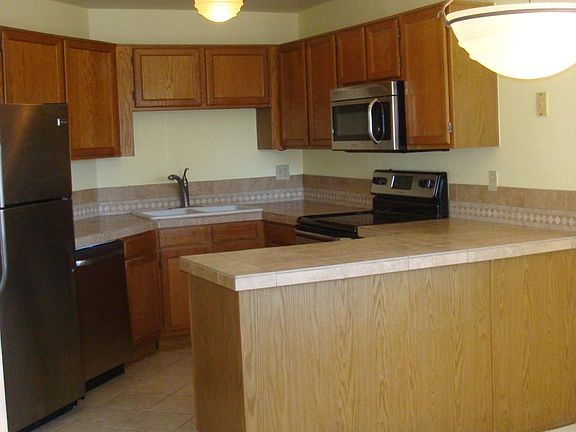 2nd image of 6655 N Canyon Crest Dr Unit 14281