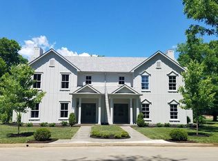 204 S 1st St, Bardstown, KY 40004