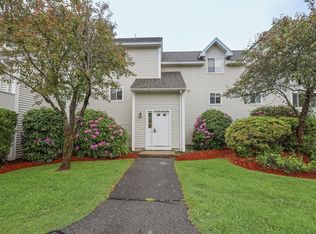 100 Merrimack Ave APT 22, Dracut, MA 01826