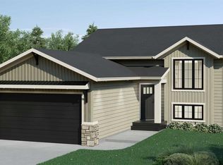 42 E Tarzwell Ave, Red Deer, AB T4P 0Y9