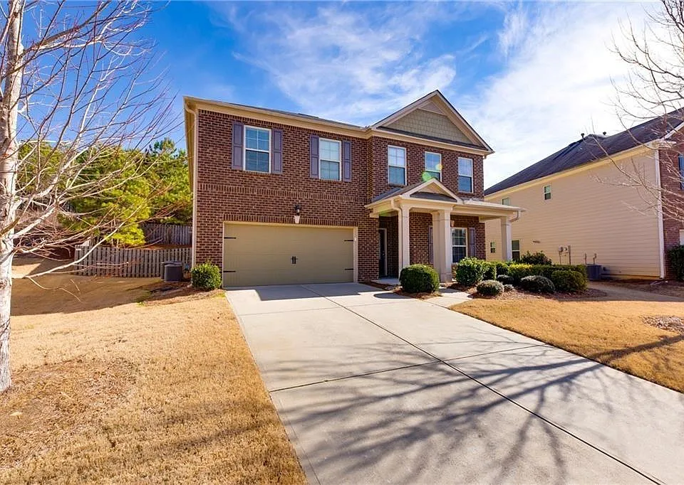 7245 Rocking Horse Ln