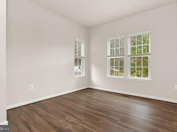 3rd image of 13405 Saint Simons Chapel Ct