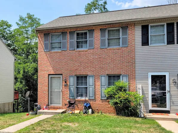 70 Ironstone Dr, Elizabethtown, PA 17022