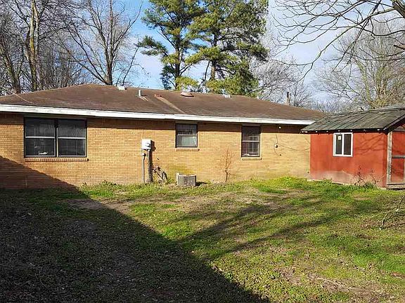 2nd image of 206 Raymond Circle Dr