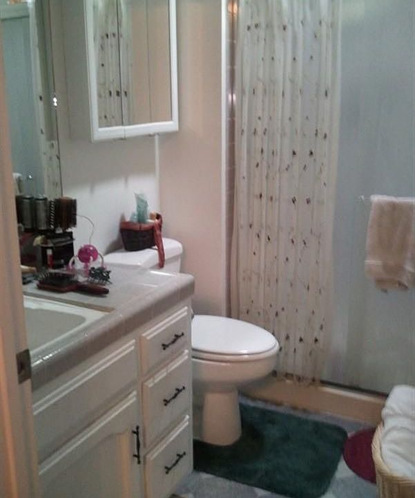 2nd image of 2553 N Selland Ave