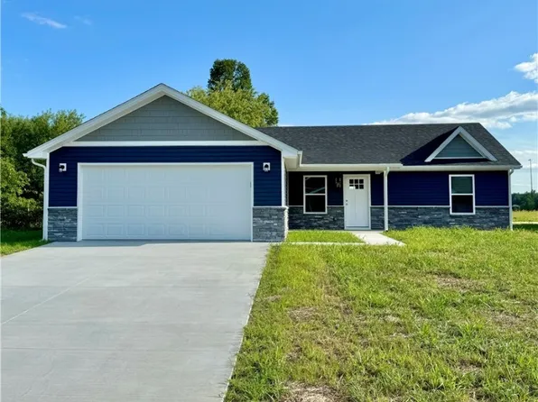 1213 Woodland Avenue, Scottsburg, IN 47170