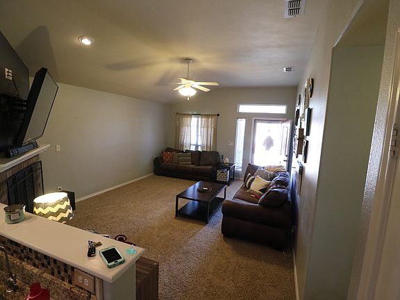 3rd image of 815 Nolan Ryan Dr