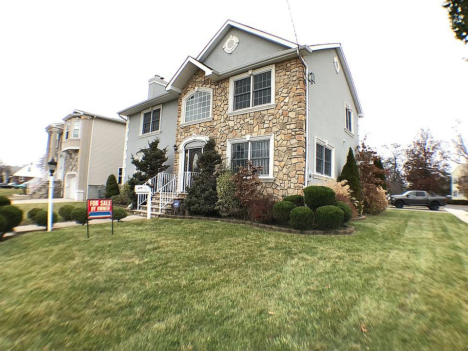 2nd image of 70 Hermann Ave