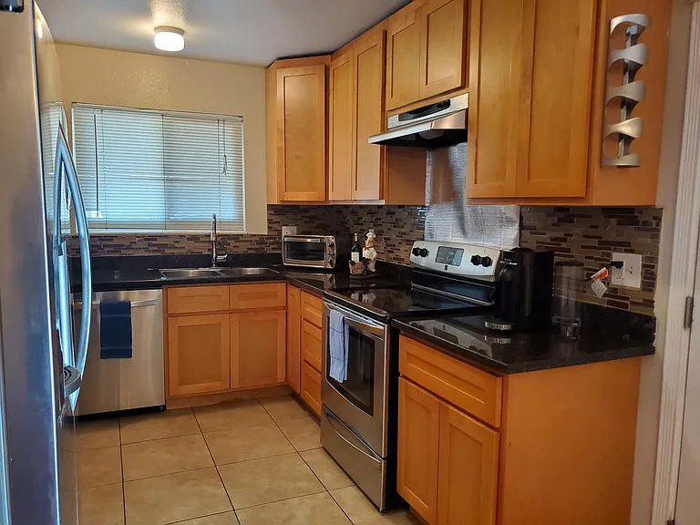 Askham Place Ct — Photo 27