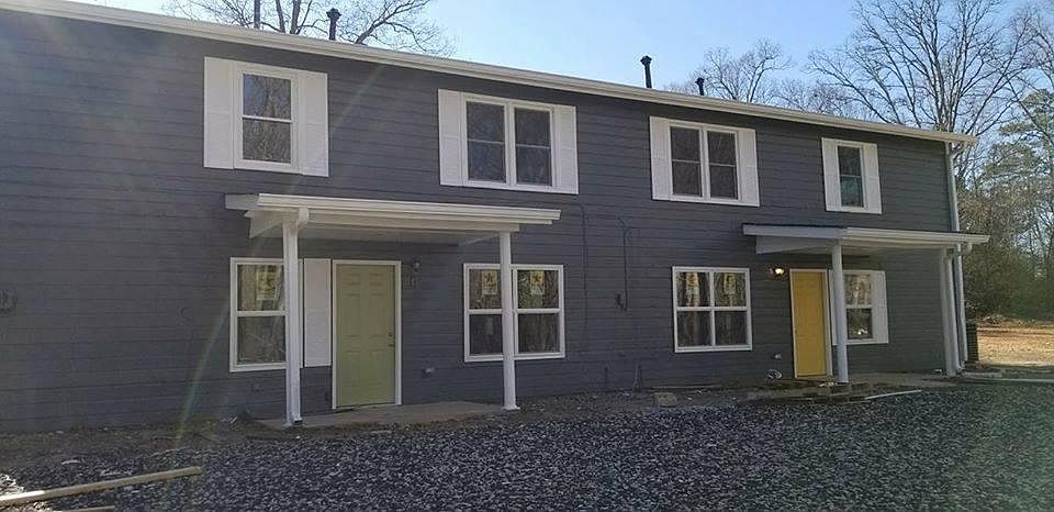 2 down stairs units
