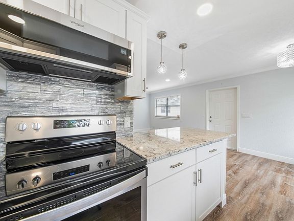 4th image of 177 Brittany Way #D