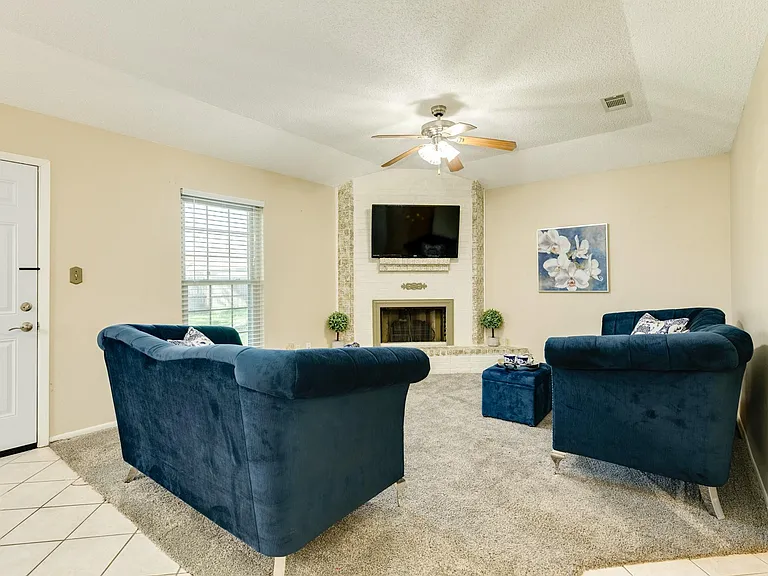 530 Tall Timber Dr — Photo 6