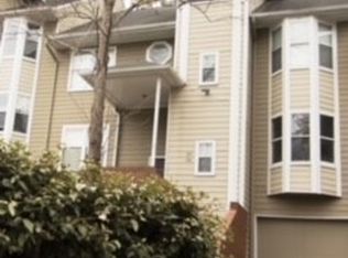 706 Ivy Green Ln SE, Marietta, GA 30067