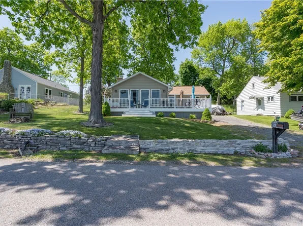 9362 County Route 125, Chaumont, NY 13622