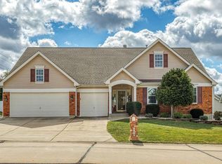 4204 Stonecroft Dr, Saint Charles, MO 63304