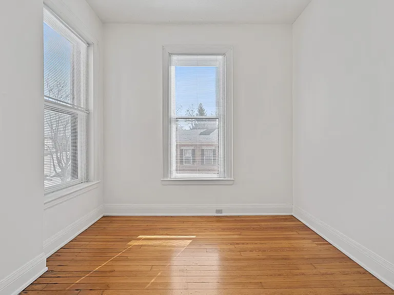 508 Greenup St — Photo 16