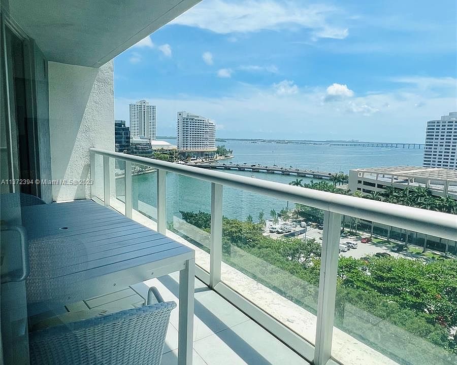 1st image of 495 Brickell Ave #121