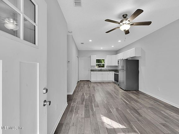 4th image of 1148 TOCOI Road