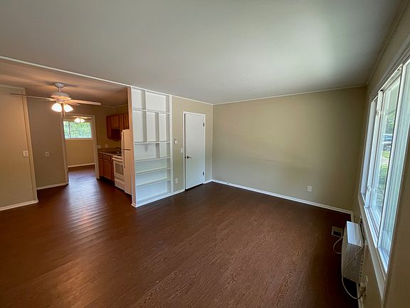 2nd image of 33263 Vine St APT 17