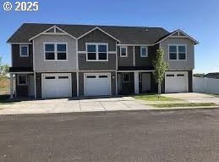 681 E Oregon Ave, Hermiston, OR 97838
