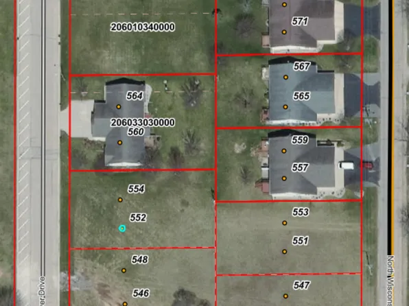 552 River Dr #6, Berlin, WI 54923