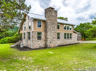 401 Canyon Frst, Helotes, TX 78023