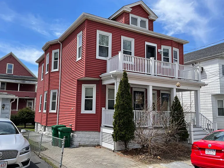 12 Stevens St #2 — Photo 16