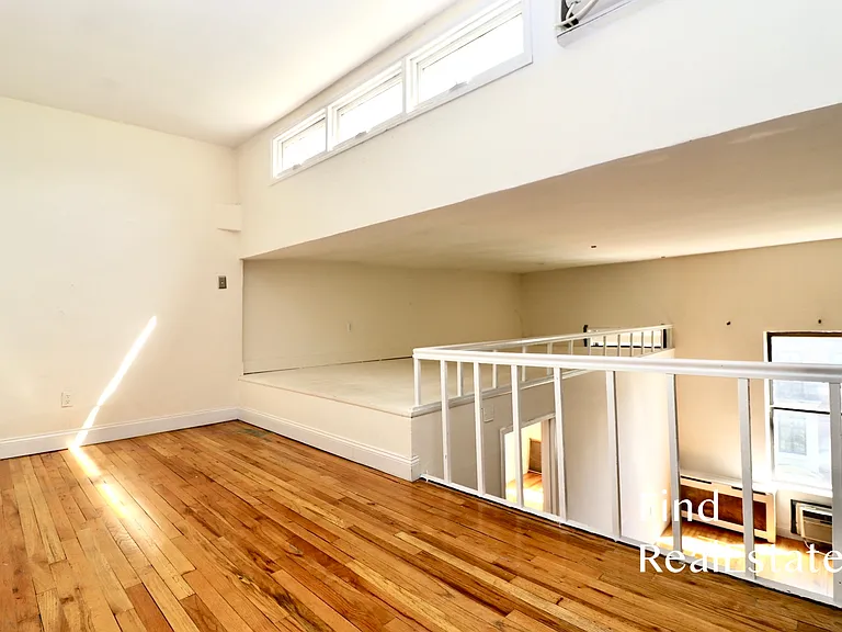 39 W 74th St #4A — Photo 16