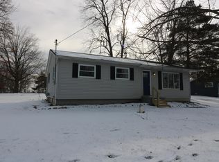 3489 Loon Lake Ct, Linden, MI 48451