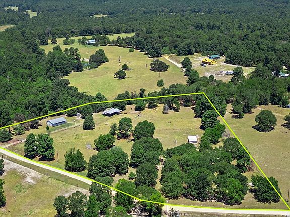 3rd image of 7747 Cattle Trail Rd