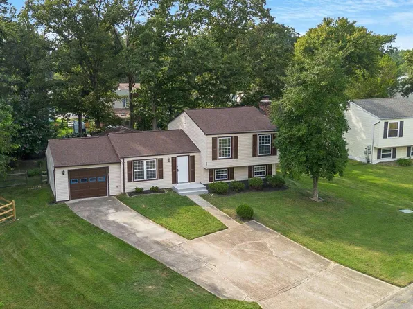 4051 Parker Ct, Waldorf, MD 20602